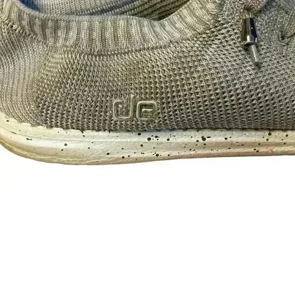 Hey Dude WALLY light grey Round Toe Slip On Casual Comfort Shoes Men 11 - Picture 4 of 9